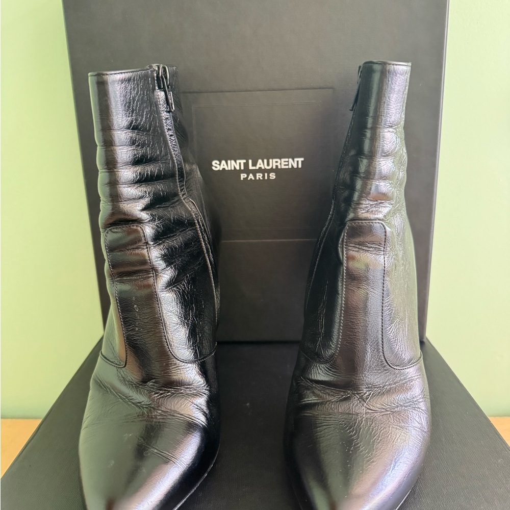 Saint Laurent Black Ankle Booties
💯Authentic